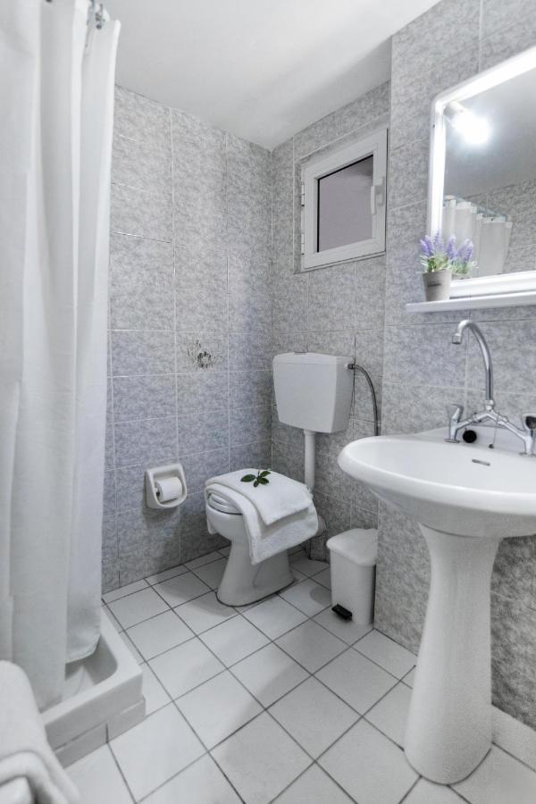 Aphrodite Studios & Apartment Bali  Екстер'єр фото