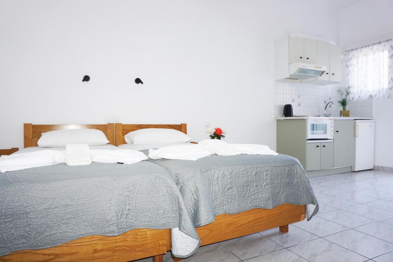 Aphrodite Studios & Apartment Bali  Екстер'єр фото