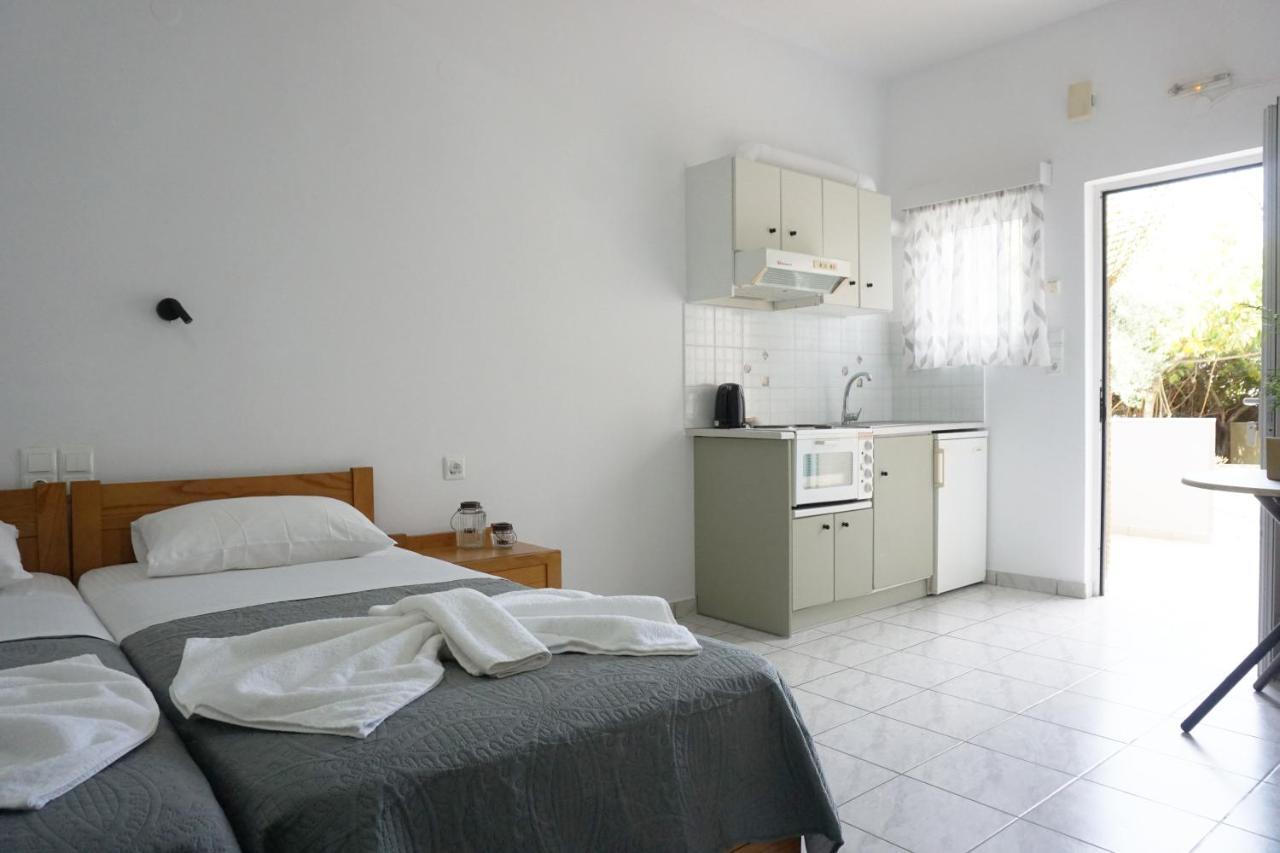 Aphrodite Studios & Apartment Bali  Екстер'єр фото